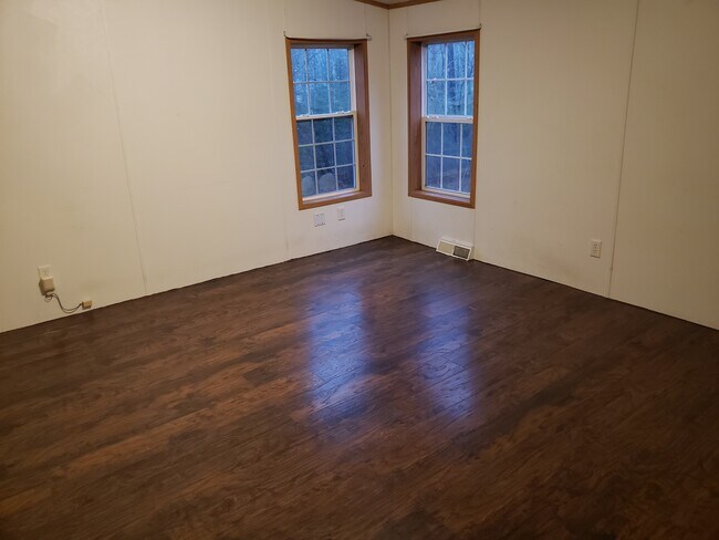 Foto del edificio - 2813 Belfast Rd