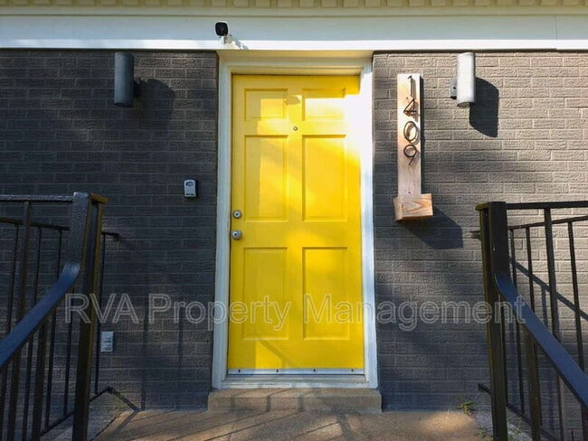 Foto del edificio - 1409 Gambrel Dr