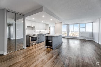 Interior Photo - Waterford Tower