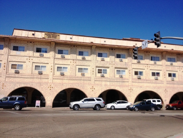 Building Photo - Ciudad Plaza