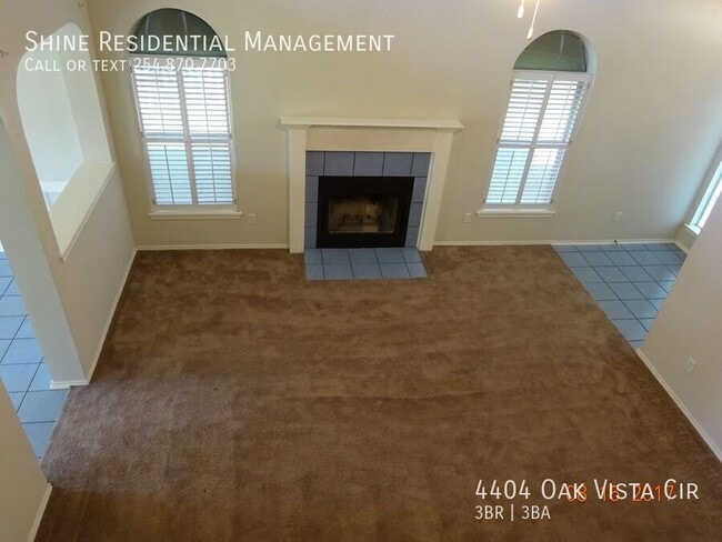 Building Photo - 4404 Oak Vista Cir