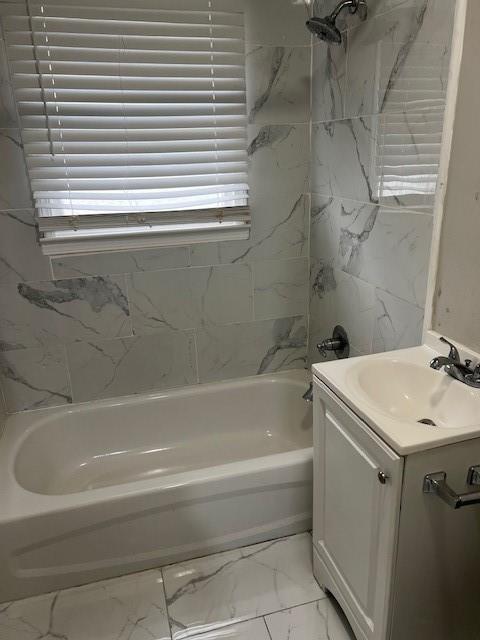 Foto del edificio - 5323 Forest Park Dr