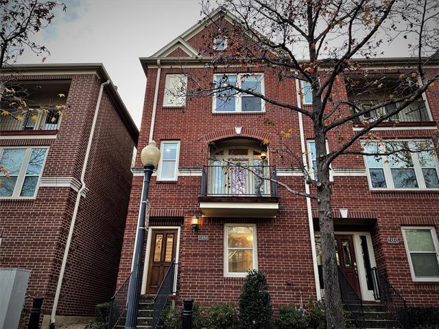 Building Photo - 2480 Worthington St