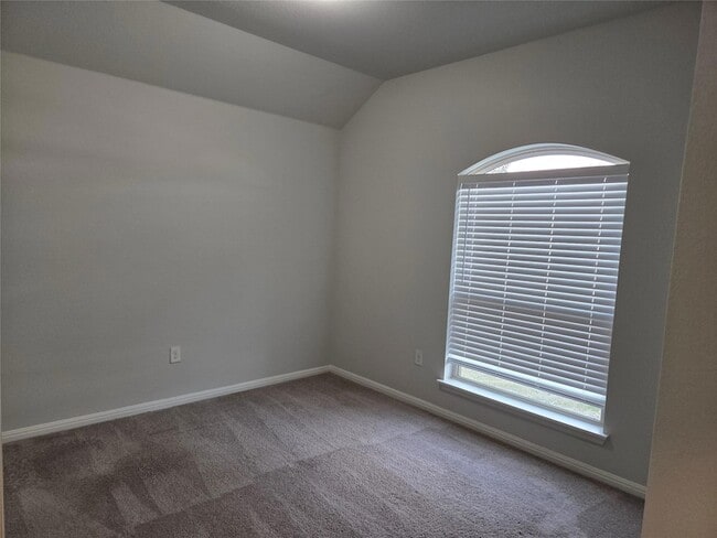 Building Photo - 129 Walkup Ln