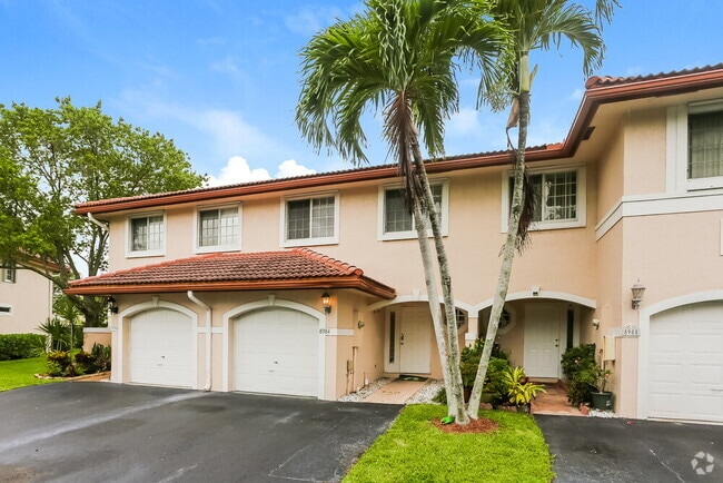 Building Photo - 8984 NW 38th Dr