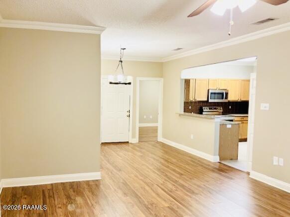 Foto del edificio - 4464 Highland Rd
