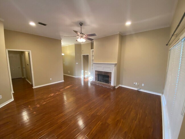 Foto del edificio - 3206 Hanover Ct