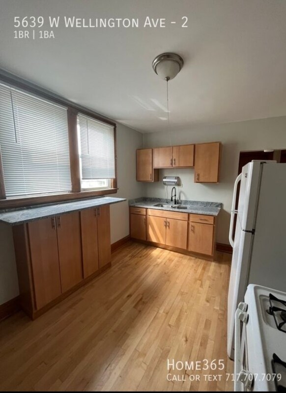 Foto del edificio - 5639 W Wellington Ave