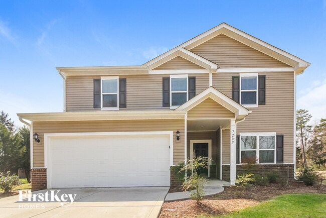 Foto del edificio - 7209 Cedarfield Rd