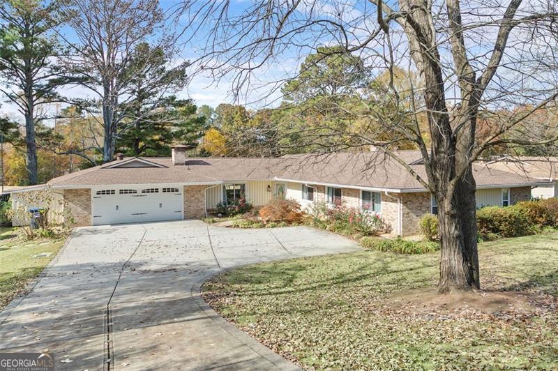 Foto principal - 961 Indian Hills Pkwy NE
