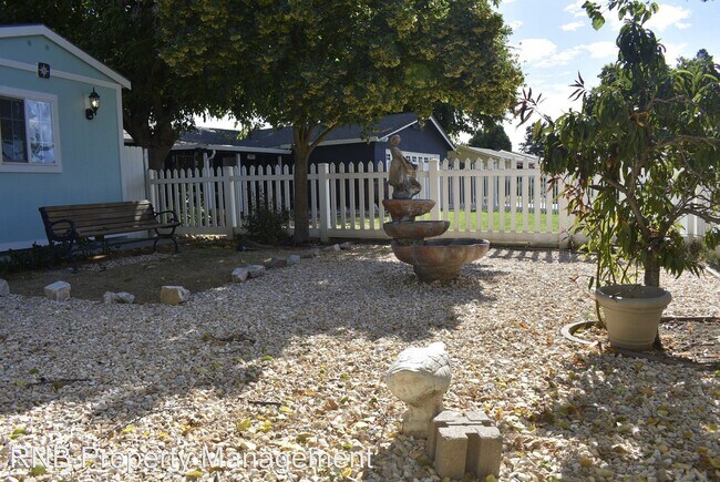 Foto del edificio - 3 br, 1 bath House - 2909 Weston Way