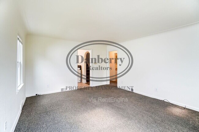 Foto del edificio - 919 Brookley Blvd