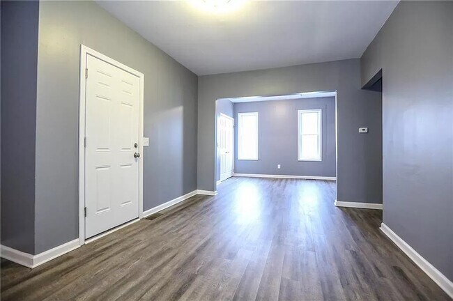 Front Door Area/Dining Rm Facing Front - 57 Pleasant St