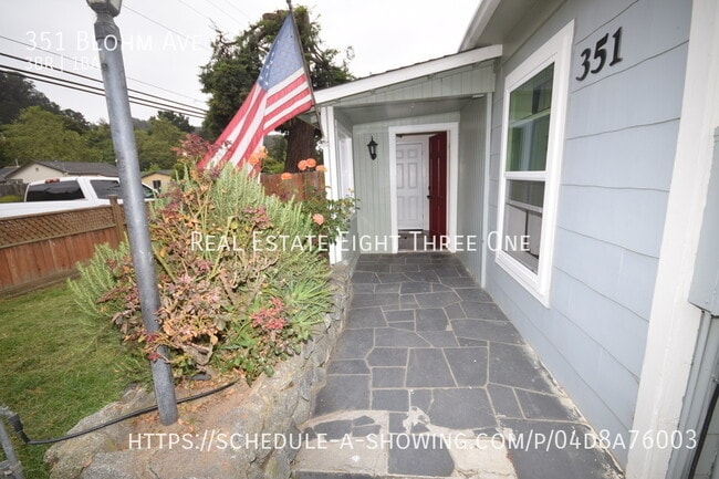 Building Photo - 351 Blohm Ave