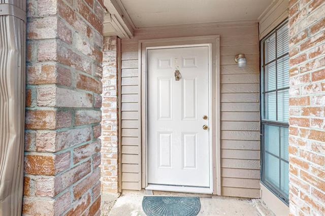 Building Photo - 2510 Limestone Dr