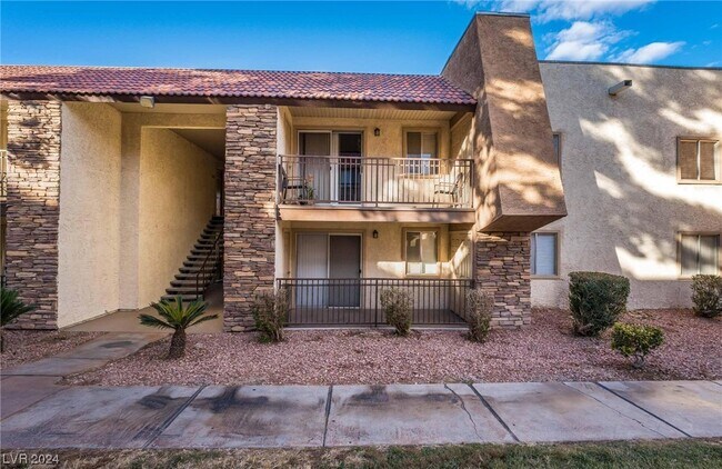 Building Photo - 5361 Indian River Dr