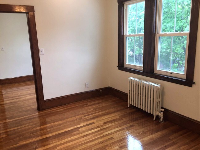 Building Photo - 155 Intervale St