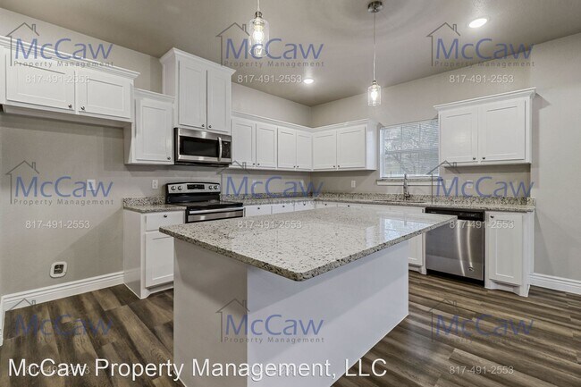 Building Photo - 3 br, 2 bath House - 3625 College St.