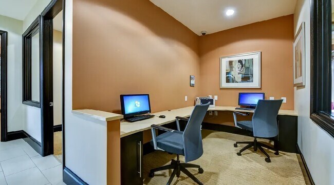 Foto del edificio - 224 Breeders Cup Dr