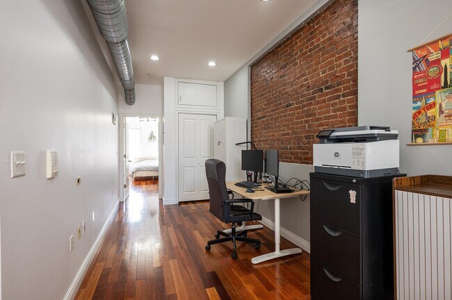 Foto del edificio - 96 Bowers St