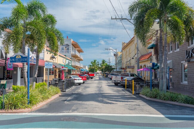 Foto del edificio - 800 NW Fork Rd