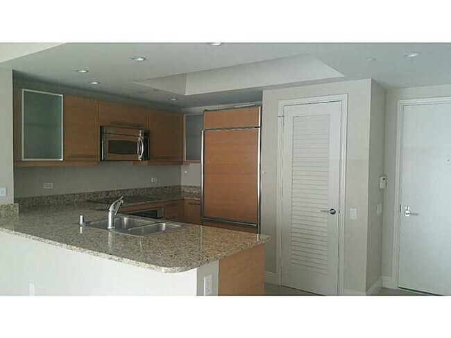 Foto del edificio - 222 Karen Ave