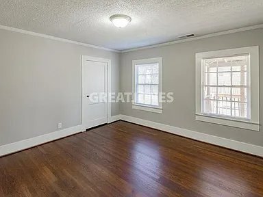 Foto del edificio - 237 Alabama St