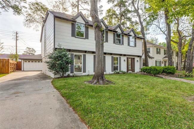Building Photo - 706 Bison Dr