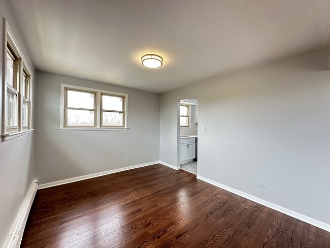 Foto del edificio - 8644 Skokie Blvd
