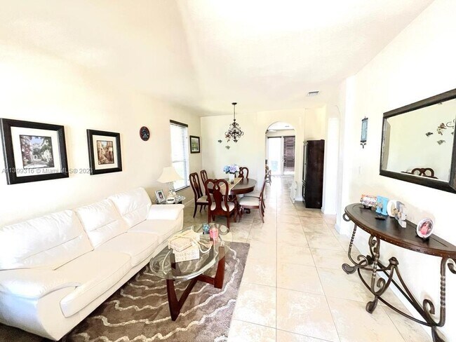 Foto del edificio - 17030 SW 95th Terrace