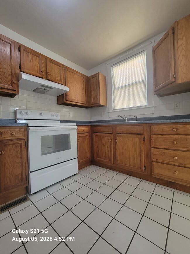 Photo - 219 Beechwood Avenue House