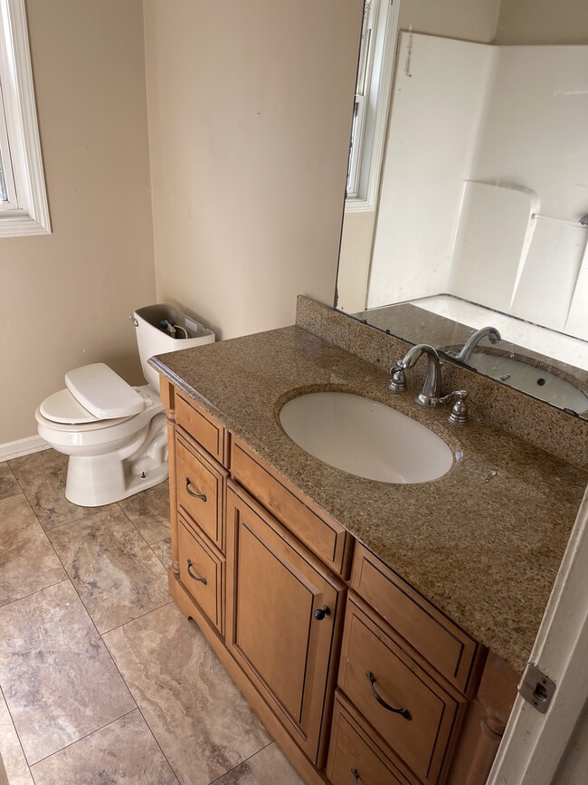 Building Photo - 2129 Ferry Rd