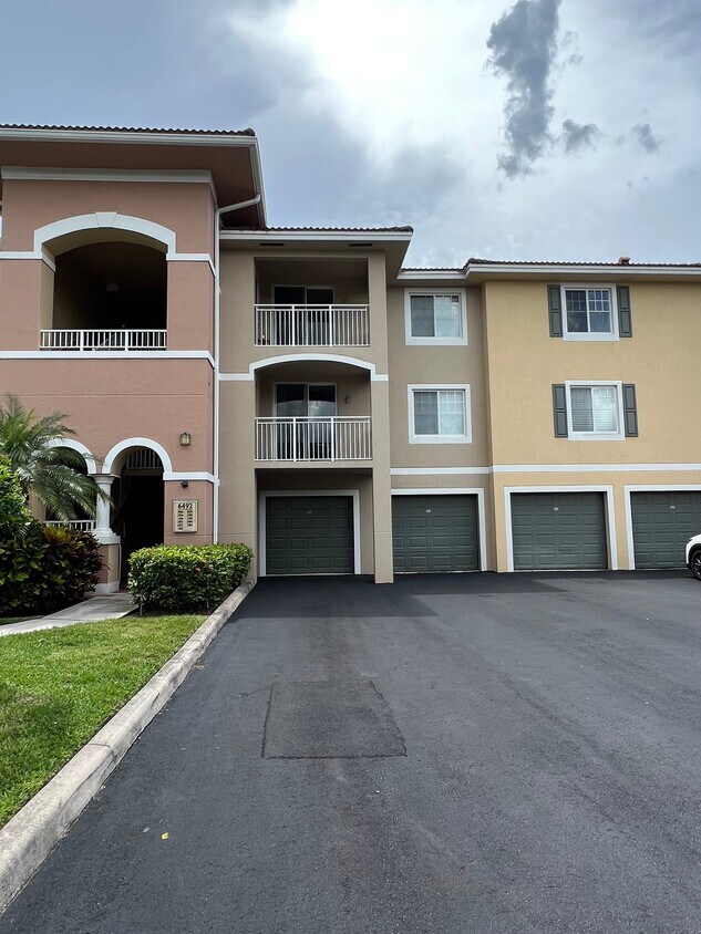 Photo - 6529 Emerald Dunes Dr (Royal Palm Beach, FL)