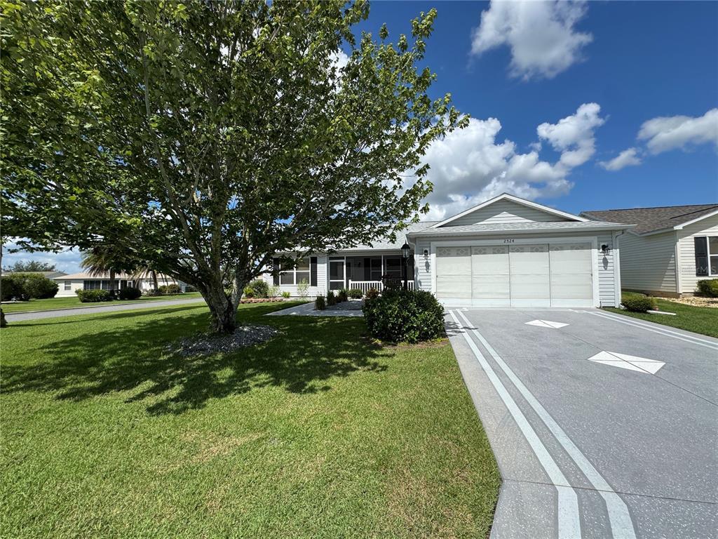 Foto principal - 2524 English Ivy Cir