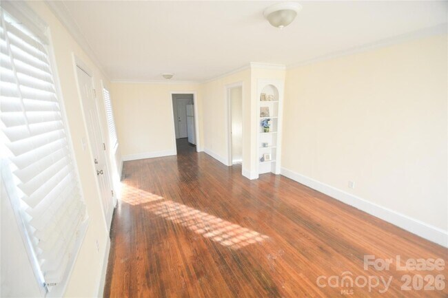 Foto del edificio - 1424 Kennon St