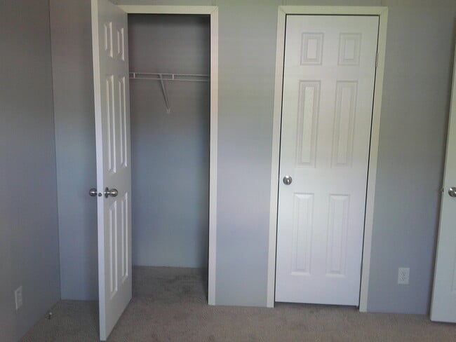 Foto del edificio - 314 N Green Meadow St SE