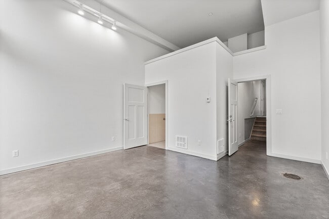 Foto del edificio - 1624 E Yesler Wy