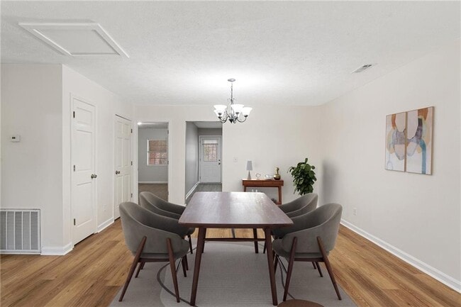 Building Photo - 6290 Love St