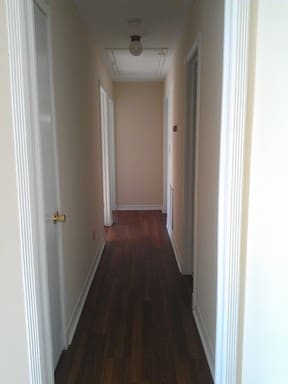 Building Photo - 203 Cambridge Dr