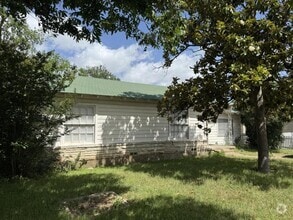Building Photo - 1508 S 43rd St