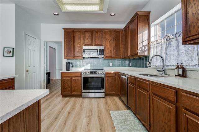 Foto del edificio - 7009 Chardonnay Dr