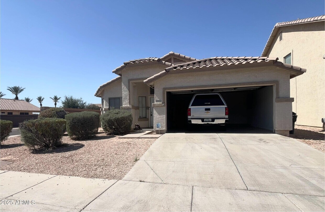 Foto principal - 5018 W Glass Ln
