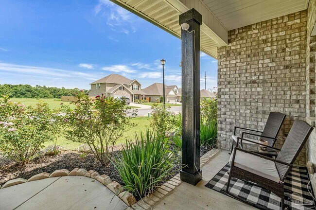 Foto del edificio - 6076 Cherry Hill Cir