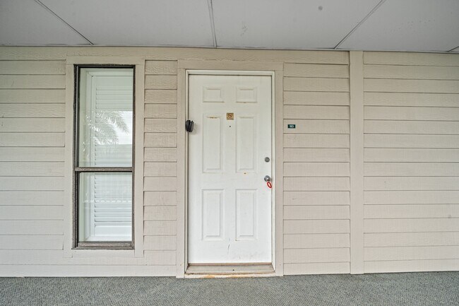 Foto del edificio - 6102 Seawall Blvd