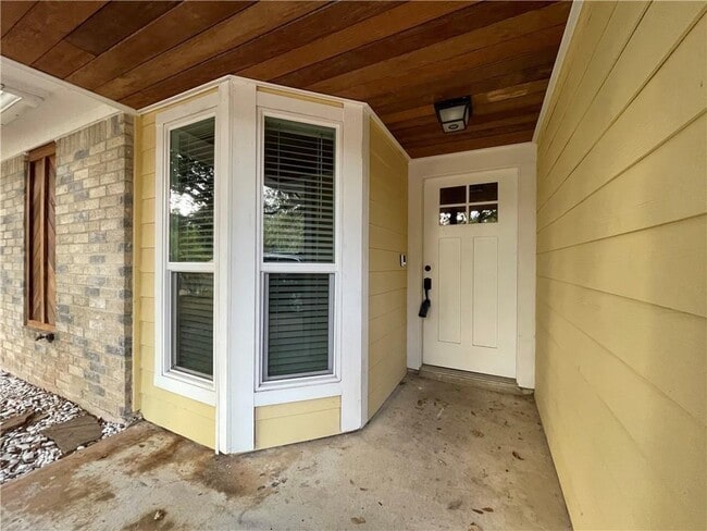 Foto del edificio - 4103 Stonecroft Dr