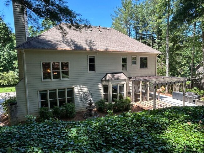 Building Photo - 6925 Black Fox Ln