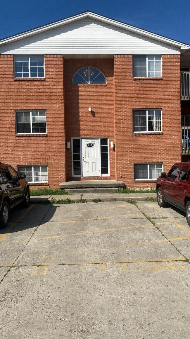 Foto del edificio - 611 Kilgore Ave