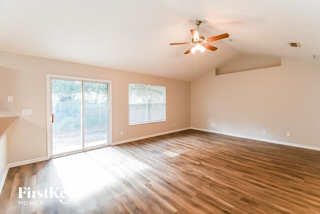 Foto del edificio - 4586 Muscadine Ct