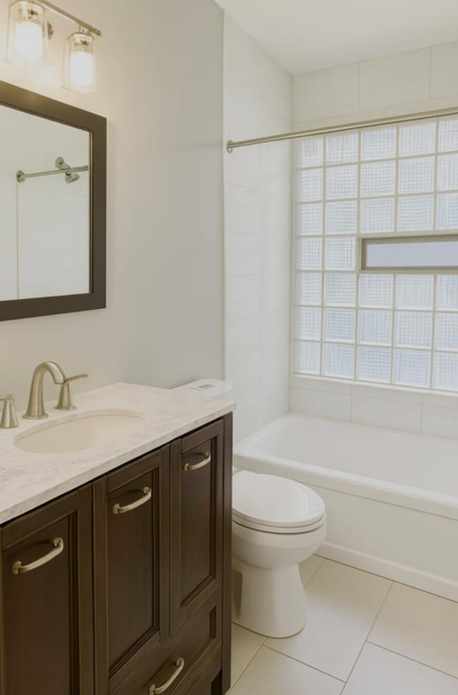 Building Photo - 3180 S Breeze Dr