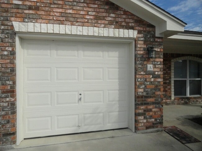 Building Photo - 311 Jeff Gordon Dr